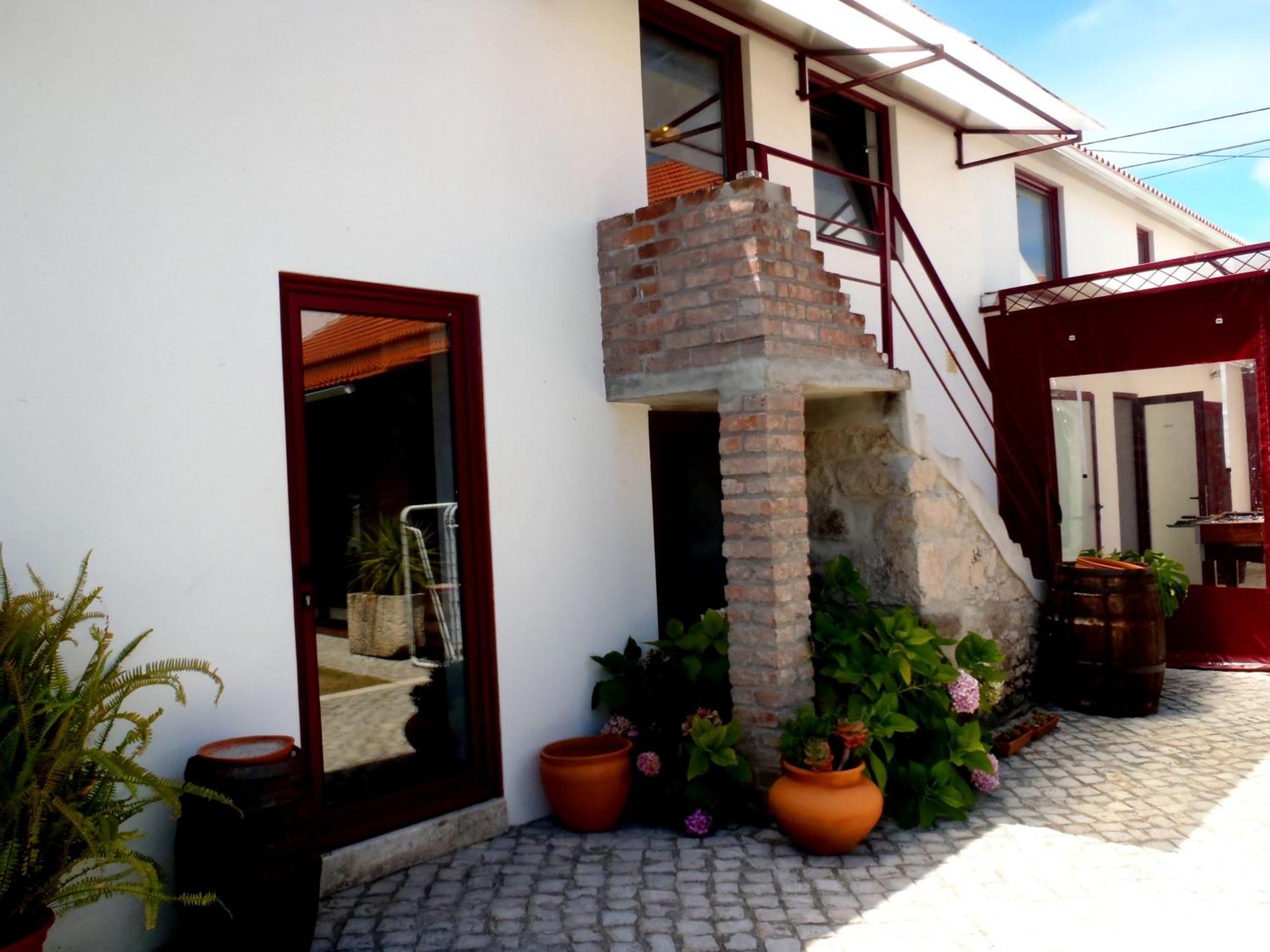 Casa Adega Do Mosteiro - Turismo Rural كالداس دا راينها المظهر الخارجي الصورة