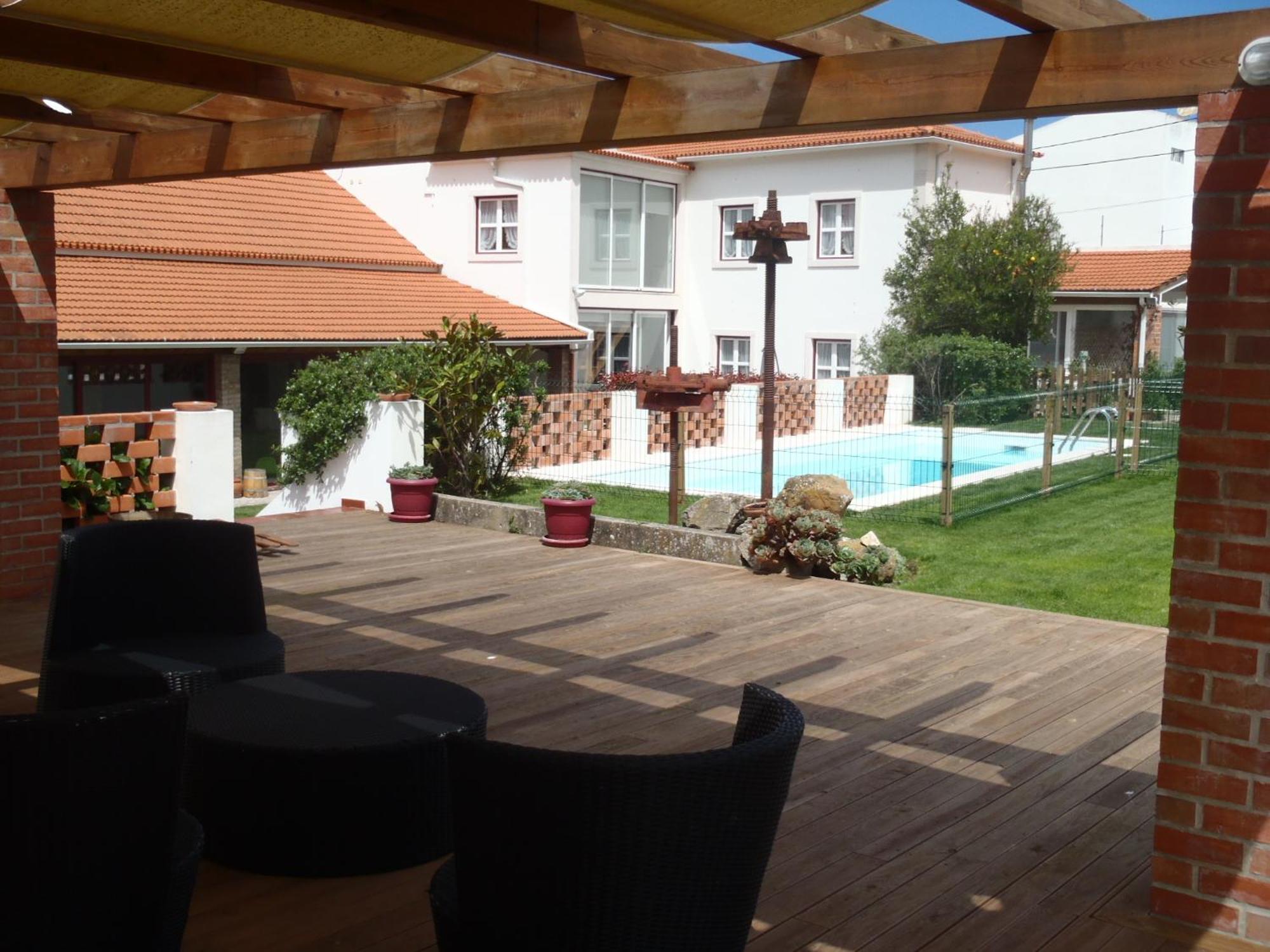 Casa Adega Do Mosteiro - Turismo Rural كالداس دا راينها المظهر الخارجي الصورة